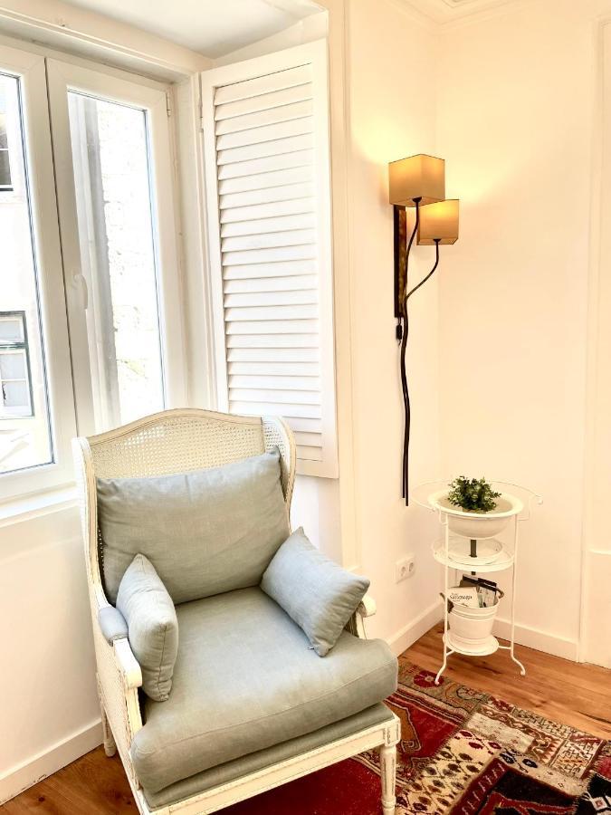 Bright And Spacious Three Bedroom Apt In The Heart Of Лиссабон Экстерьер фото