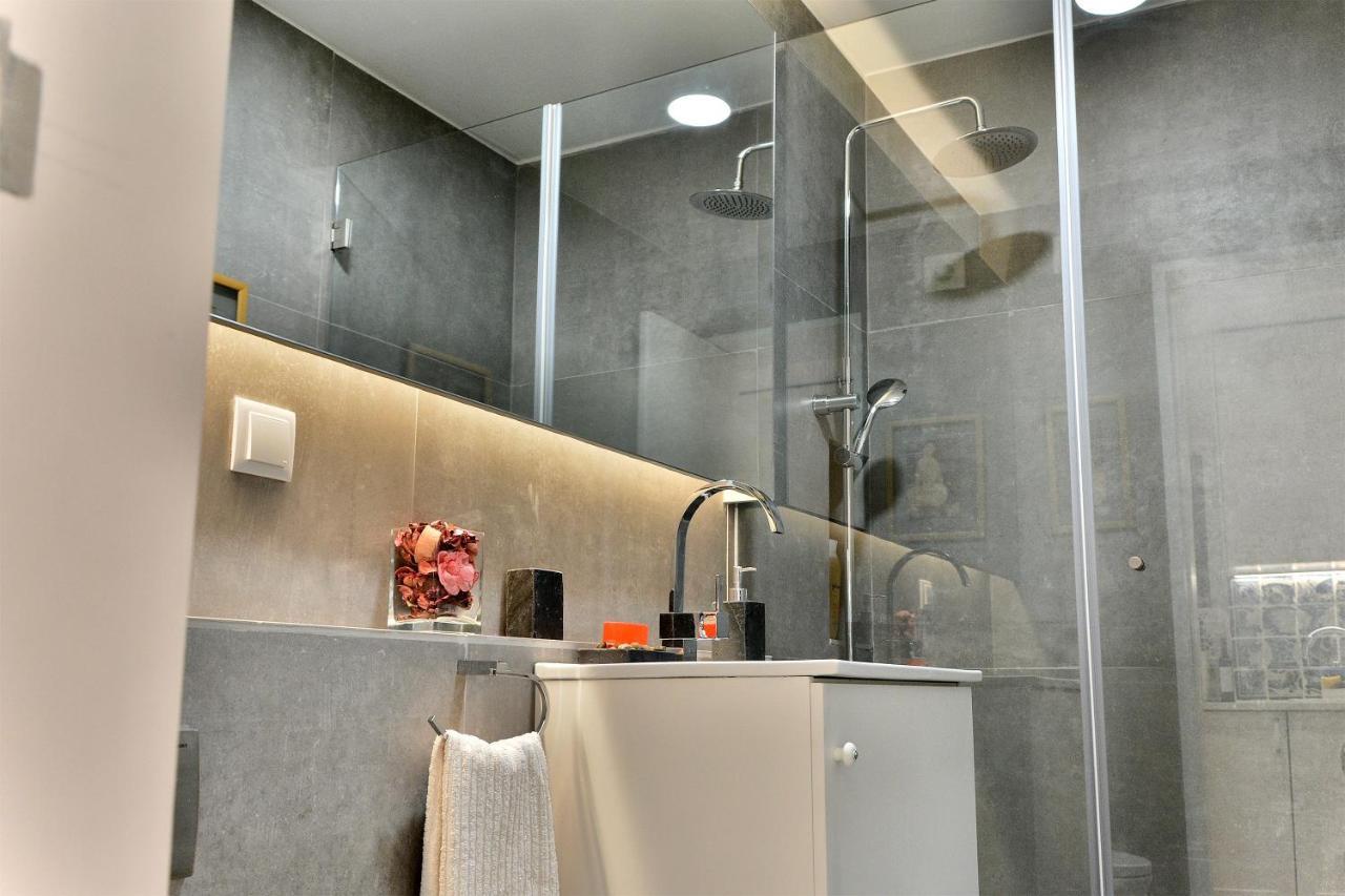Bright And Spacious Three Bedroom Apt In The Heart Of Лиссабон Экстерьер фото