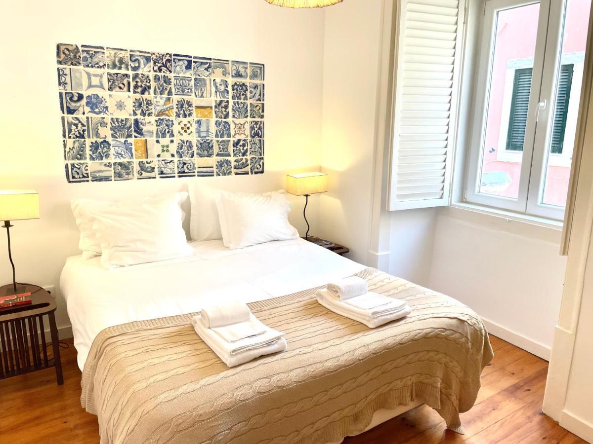 Bright And Spacious Three Bedroom Apt In The Heart Of Лиссабон Экстерьер фото